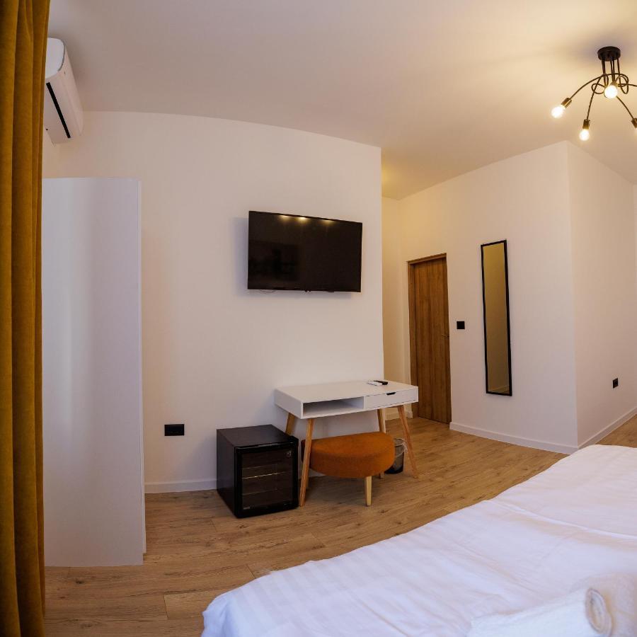 אוסילק Rooms Lisnic מראה חיצוני תמונה