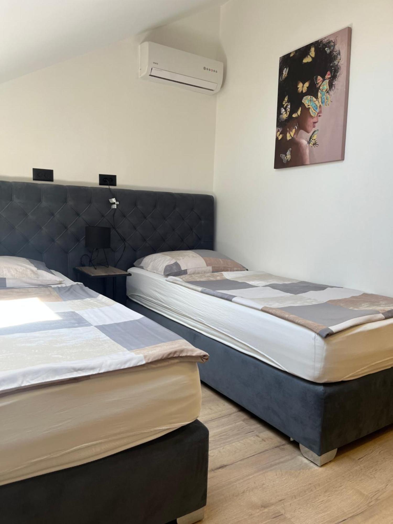 אוסילק Rooms Lisnic מראה חיצוני תמונה